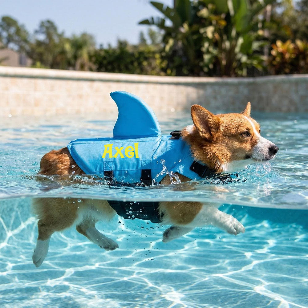 Personalisierte Haustier-Schwimmweste mit Namen in Hai-Optik | inCloth56