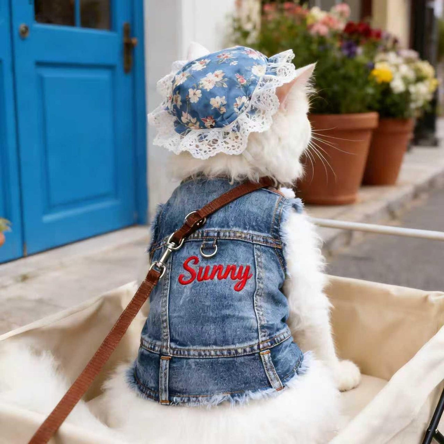 Gilet en jean personnalisé brodé avec nom pour animaux de compagnie | inCloth63