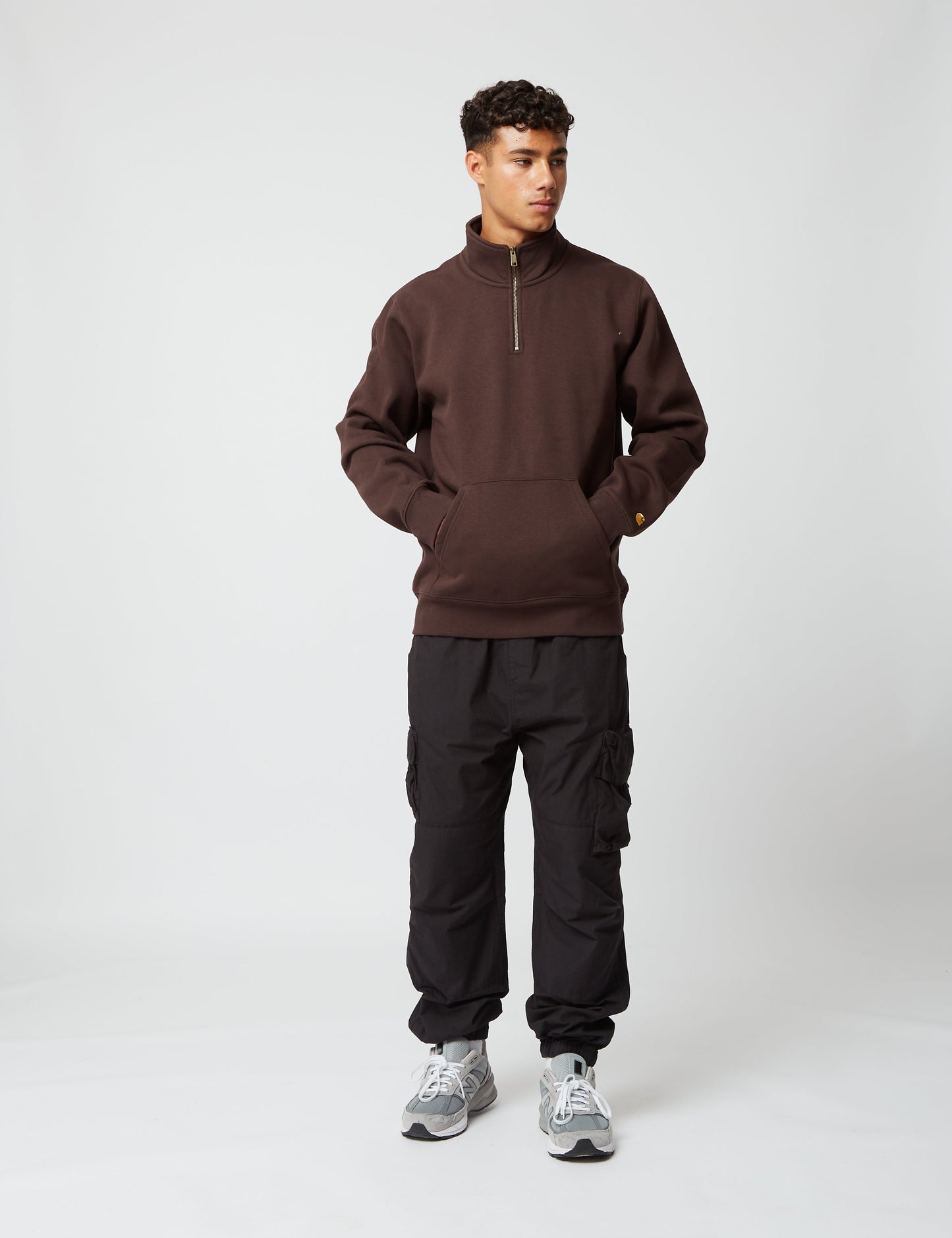 Chase Neck Zip Sweatshirt – Dunkles Umbra-Braun