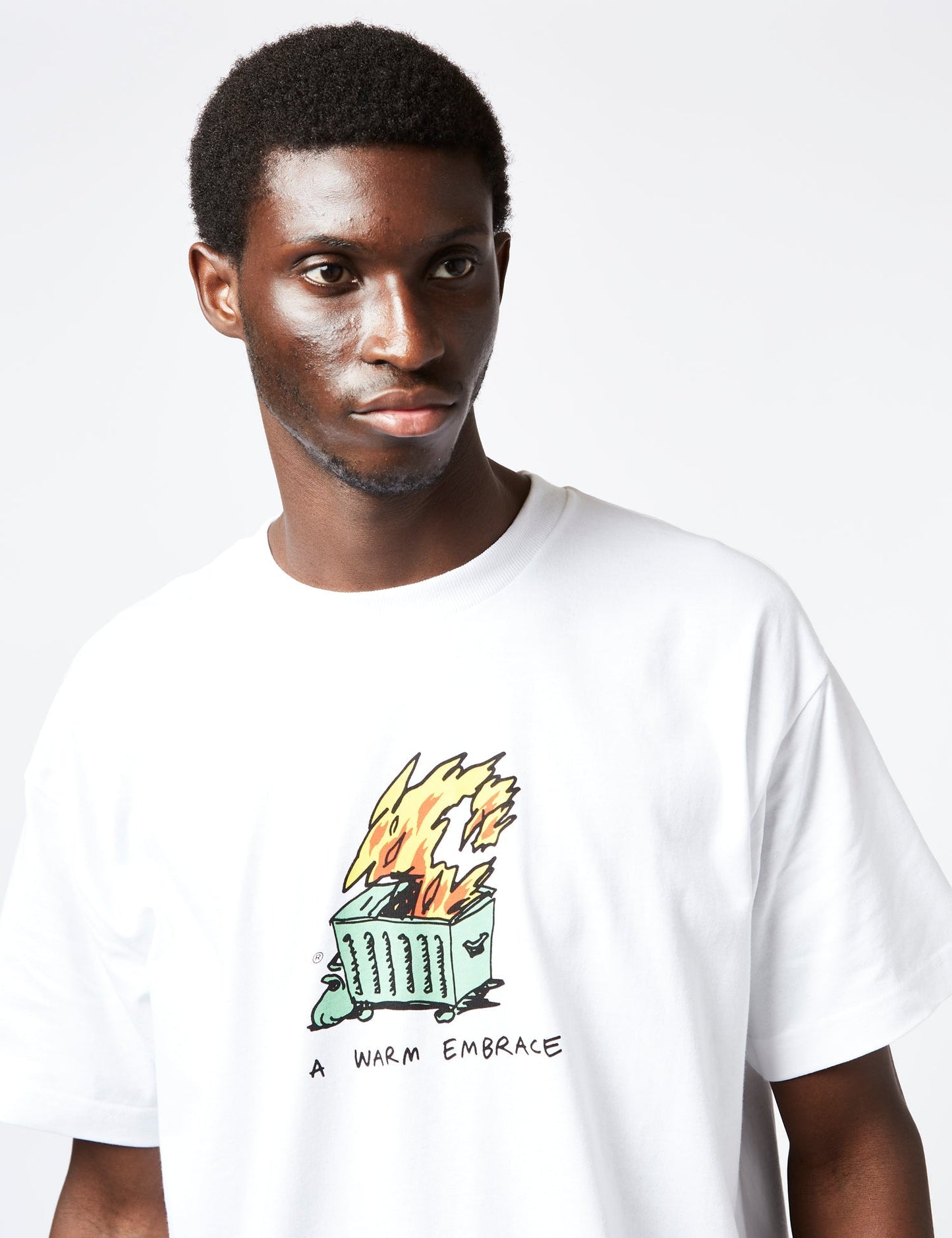 T-Shirt „Warm Embrace“ (Bio) – Weiß