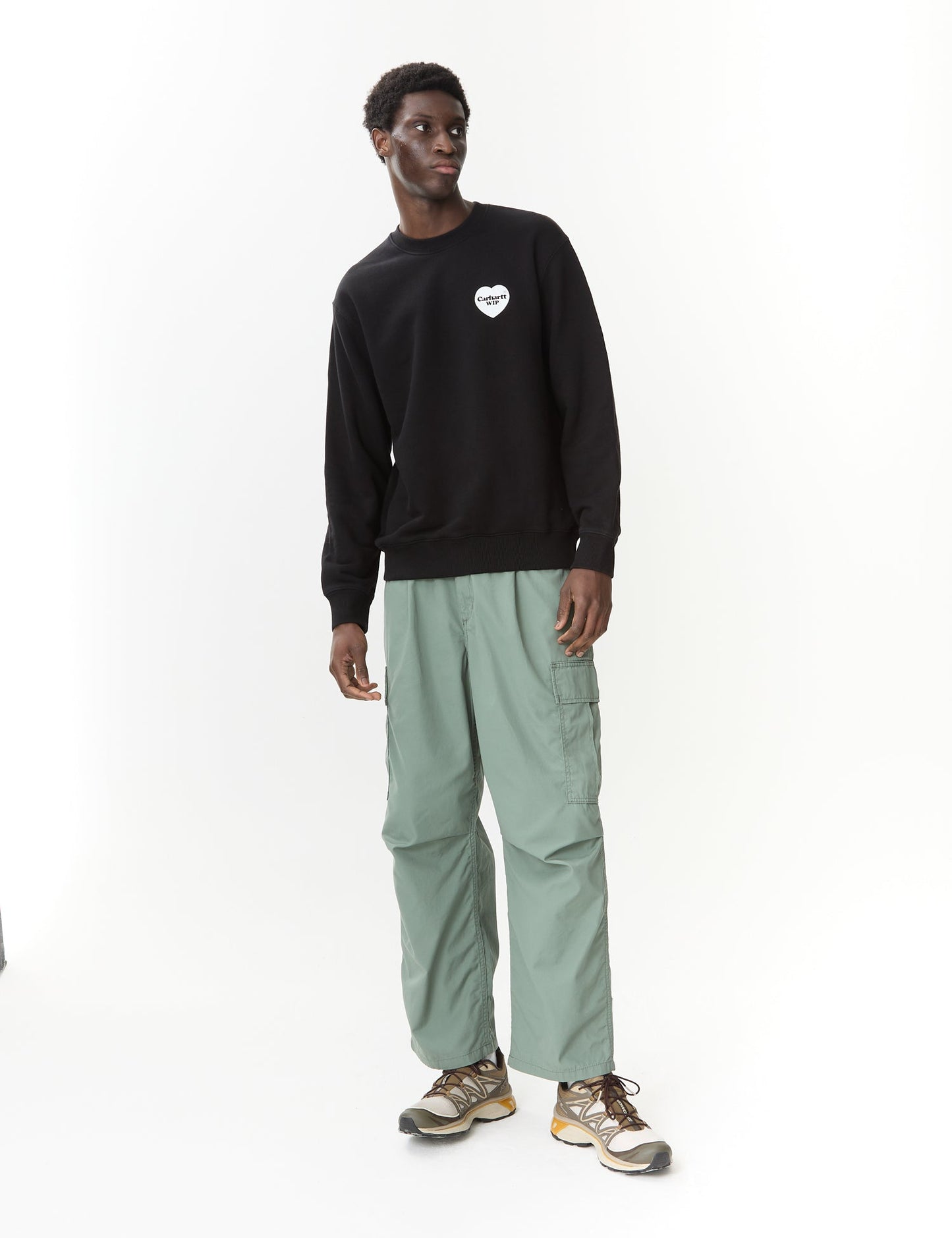 Sweatshirt mit Herz-Bandana-Print (leger geschnitten) – Schwarz